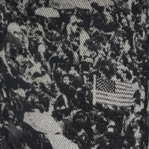 Basic Pleasure Mode - Picture 5 of 6